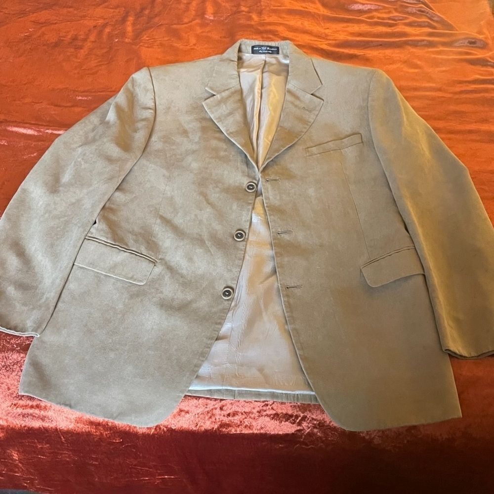 Andrew Fezza Men’s Suede Suit Jacket Beige Neutral Taupe Sport Coat
